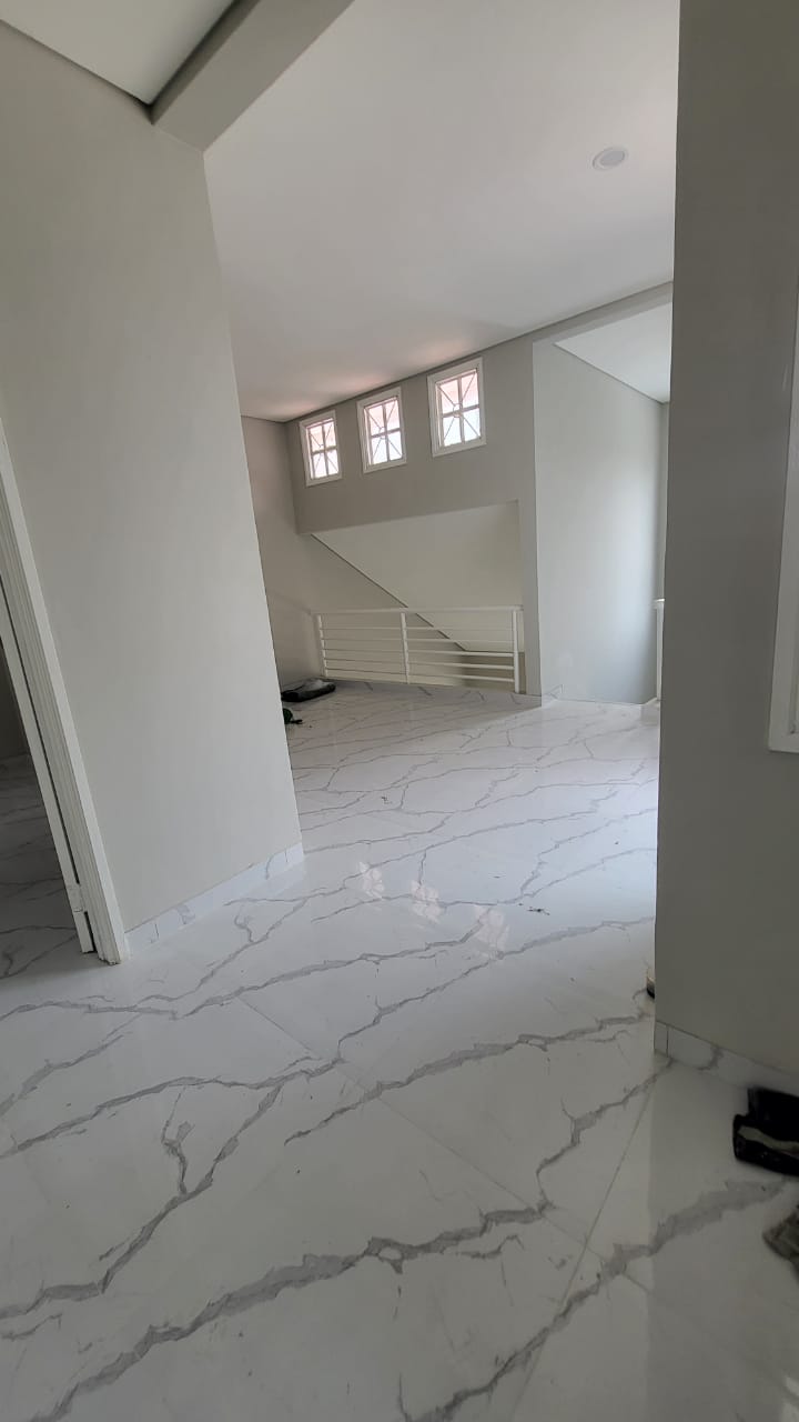 Rumah Dijual di Taman Baverly Lippo Cikarang